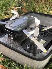 Drona GD95 cu camera și GPS