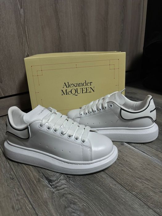 Adidasi AlexanderMcqueen model nou !