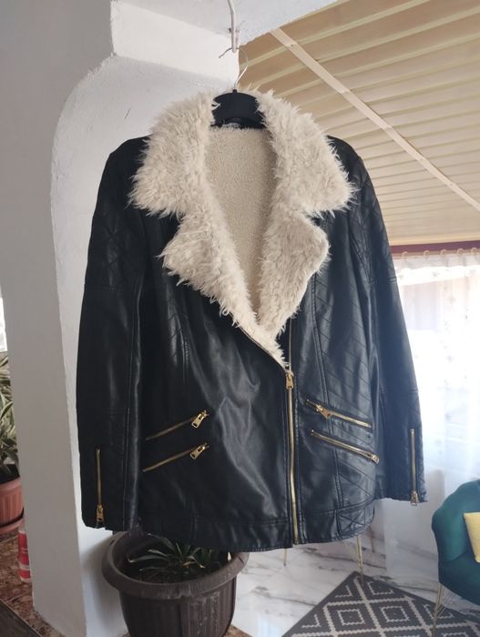 Geaca îmblănită foarte calduroasa