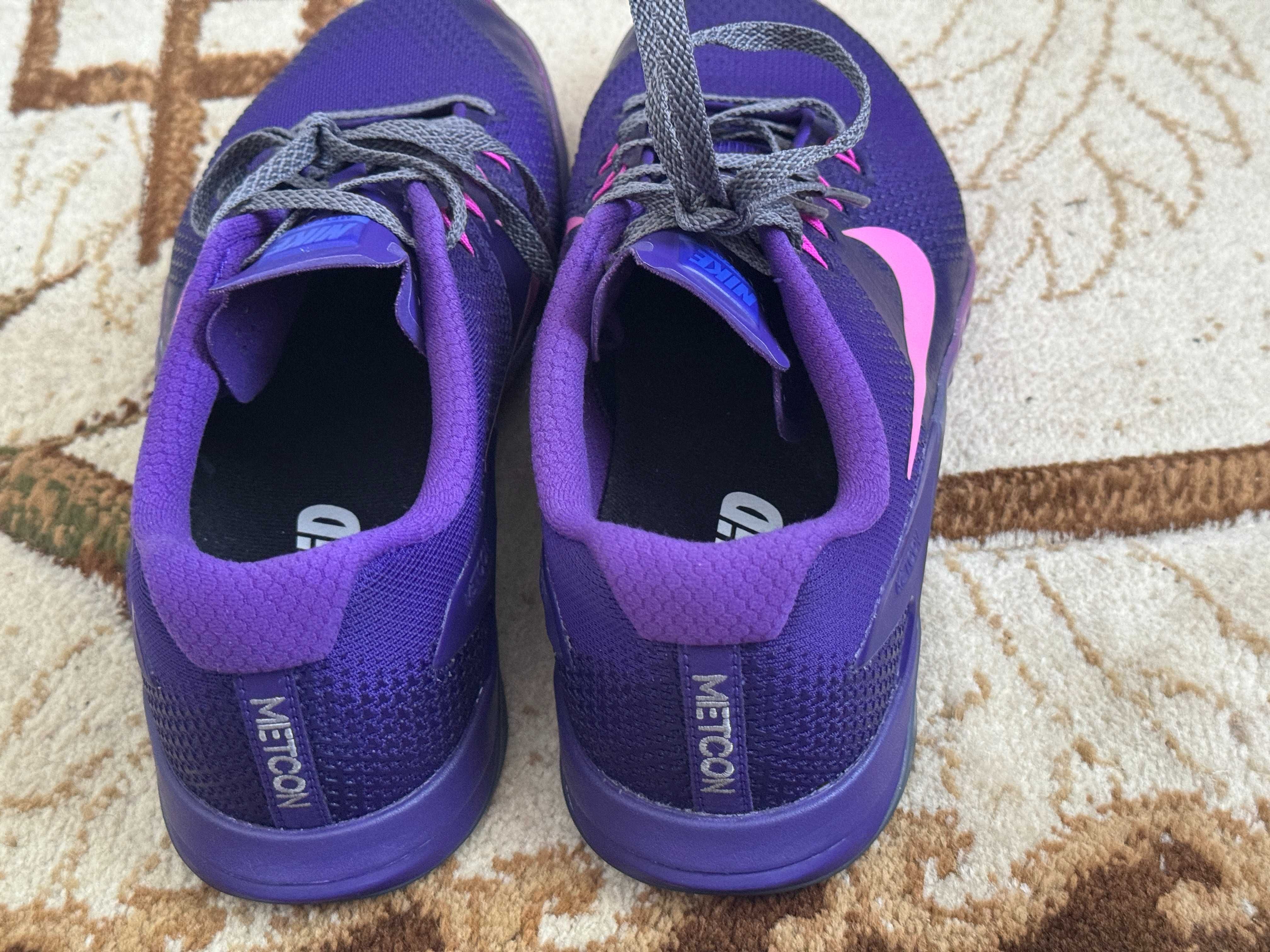 Nike iD Metcon 4