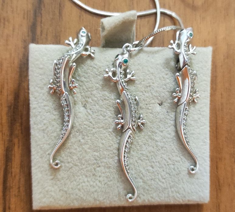 Продам недорого серебро