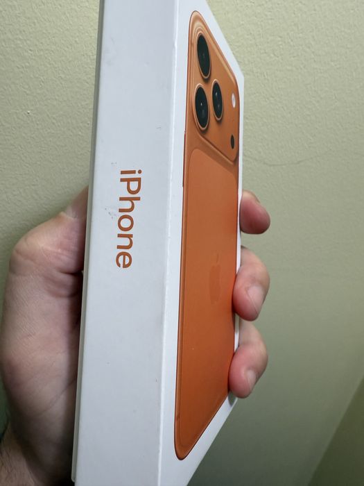 iPhone 17 Pro , Cosmic Orange, 256GB , Nou