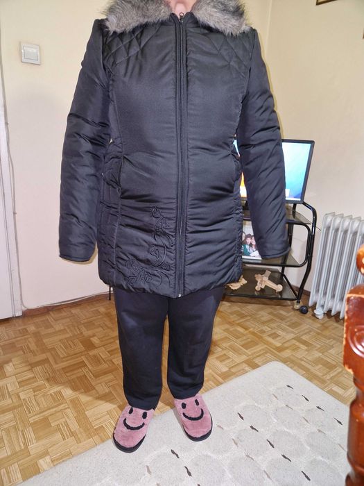 Продавам дамска  зимна шуба