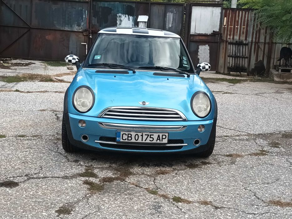 Продавам Mini Cooper
