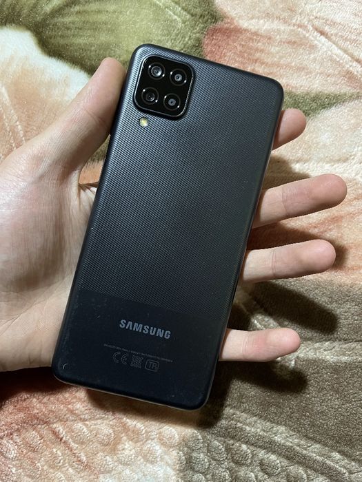 Samsung galaxy A12