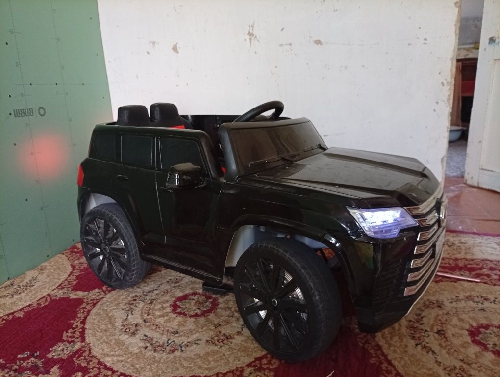 Детский машын сатылады Лексус 570