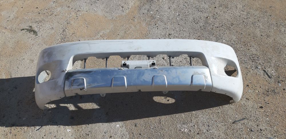 Передний бампер хайлюкс старого поколение