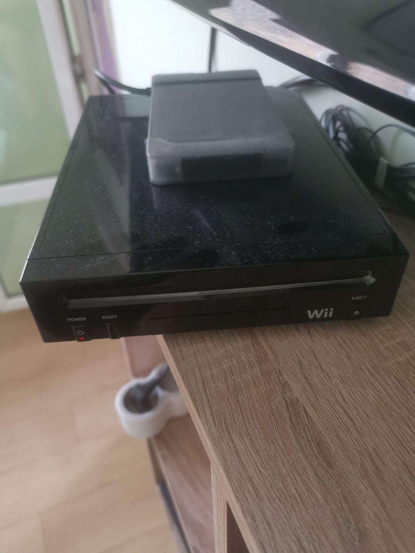 Продавам Nintendo Wii отключена