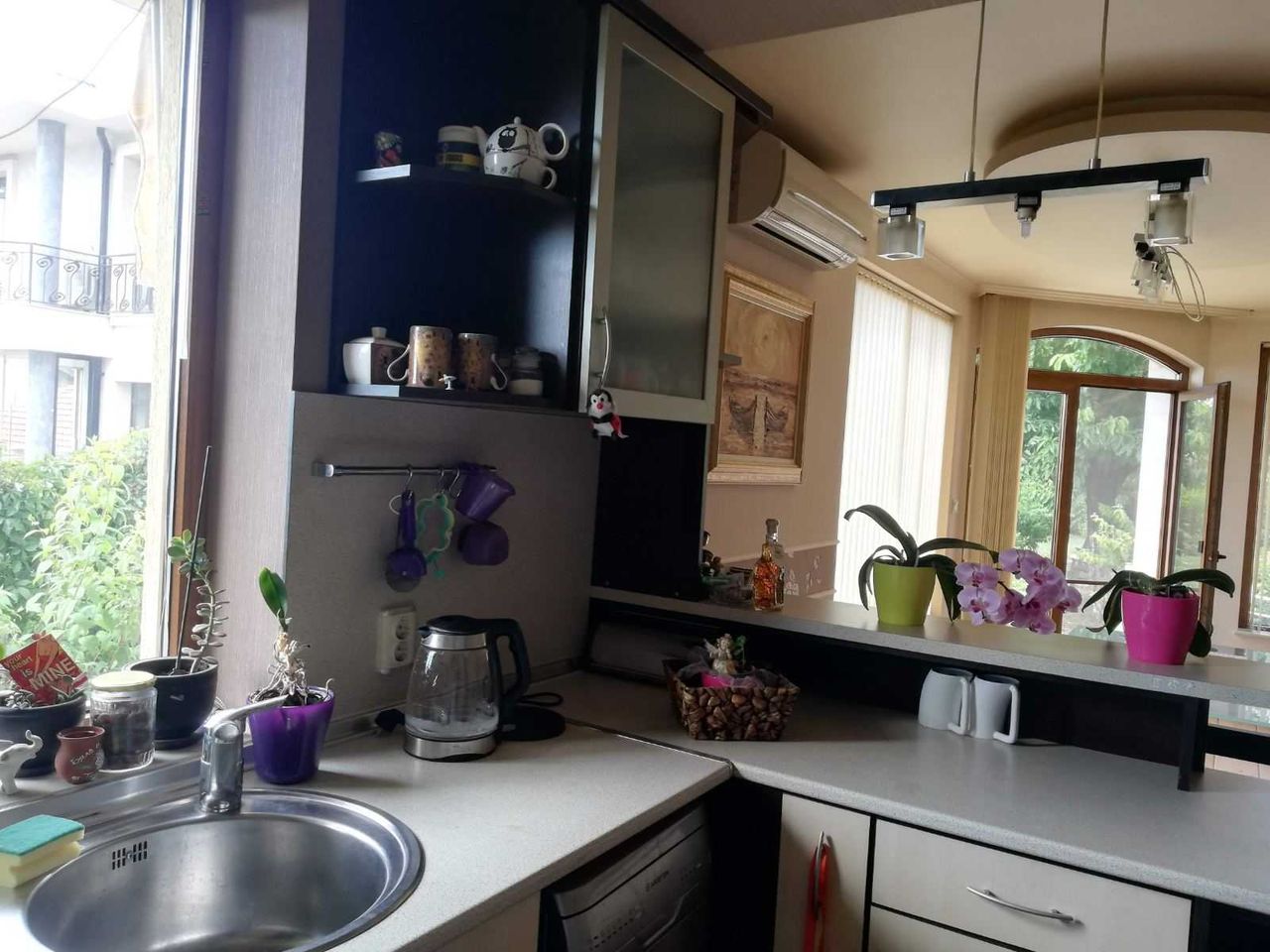 Продава се Къща в к.к. Св.Св. Константин и Елена - 200 кв.м за 2150 €/кв.м - Снимка #3