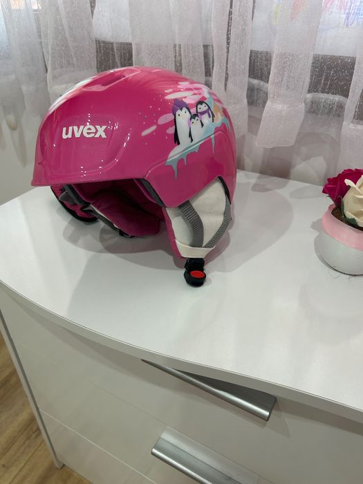 Детска ски каска за момиче!