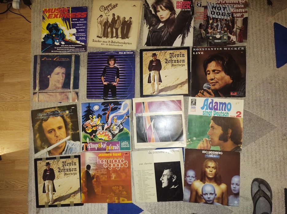 Vinyl-uri nezgâriate, NEZGÂRIATE! PRET NEG.