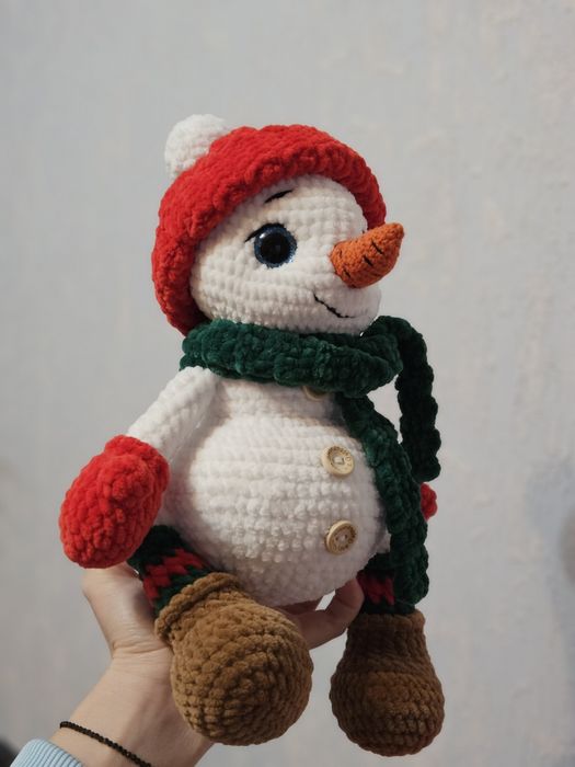 Плетена играчка снежен човек