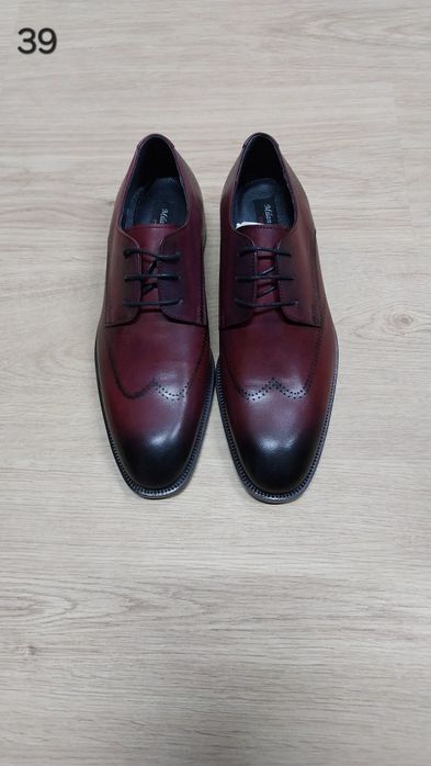 Pantofi eleganți barbatesti