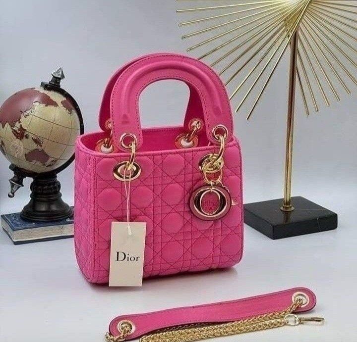 Genti mini model Lady,diverse culori,accesorii metalice aurii, saculet