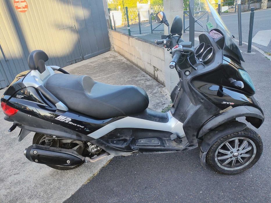 Piaggio MP3 300cm cubi