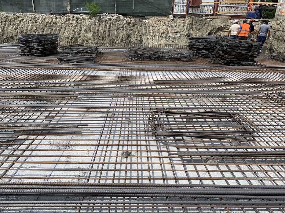 Fier beton Iasi, otel beton