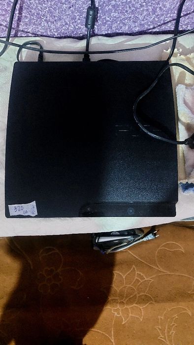 Ps 3 sotiladi holati ideal oʻyinlar oynashga tayor holatda qiziq bolsa