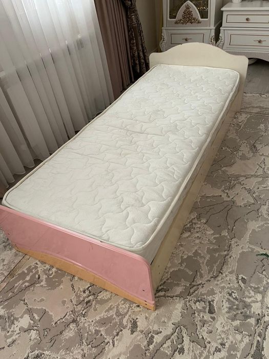 ‼️СРОЧНО ‼️ Продаётся детский гарнитур 
Обращайтес