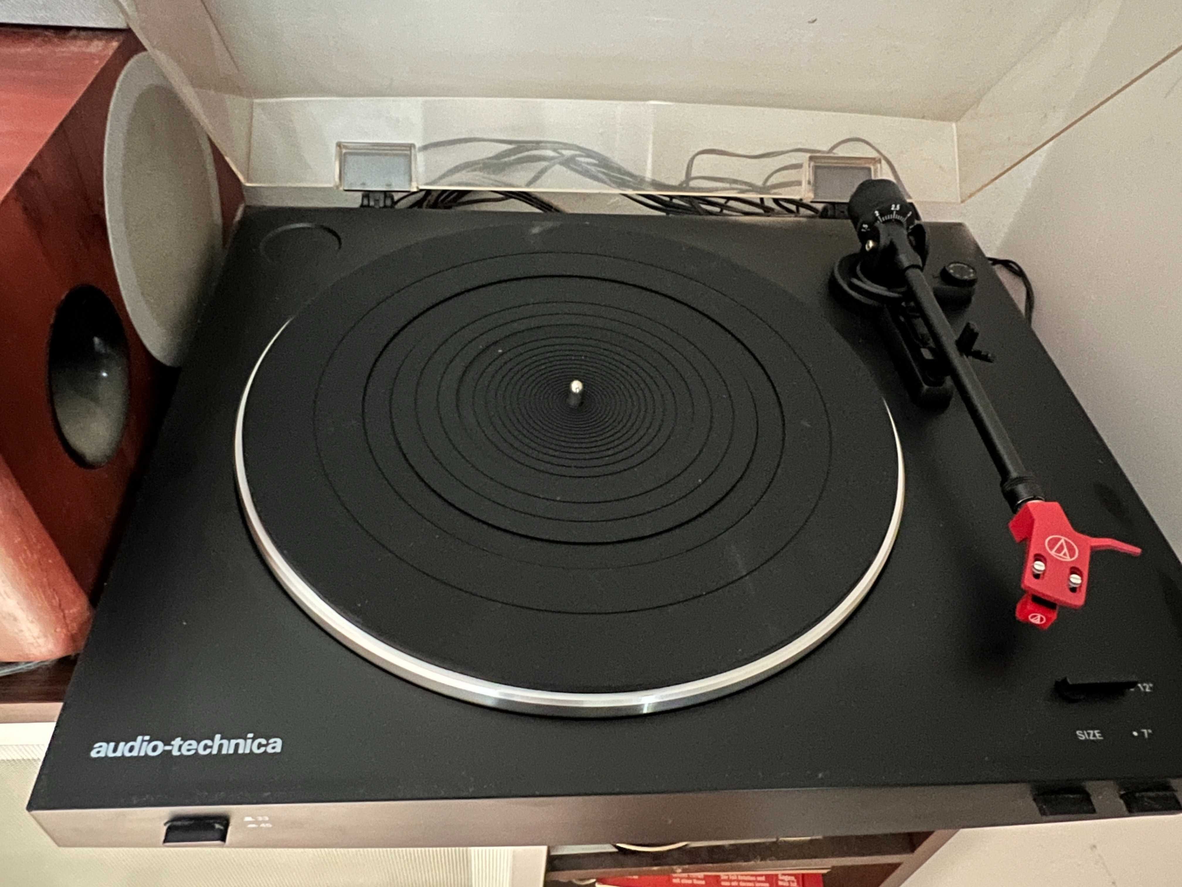 Грамофон Audio-Technica AT-LP3 - черен