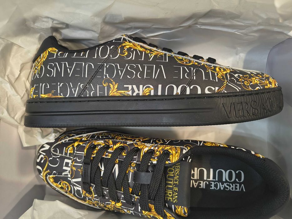 Мъжки нови обувки оригинални Versace Версаче