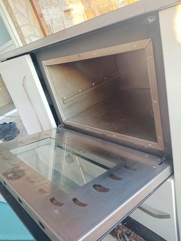 Продава се Сръбска печка 32кв
