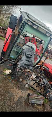 Dezmembrez tractor Massey Ferguson  6245