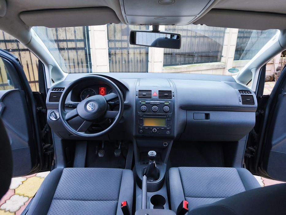 Vand  VW Touran 1.9 TDI 6+1 Trepte 2006