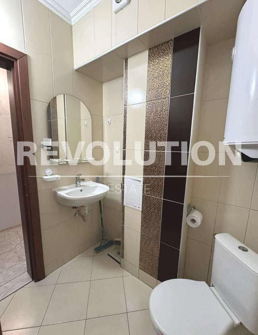 Едностаен апартамент в района на Константин и Елена!