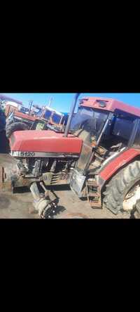 Dezmembrez tractor case 5120