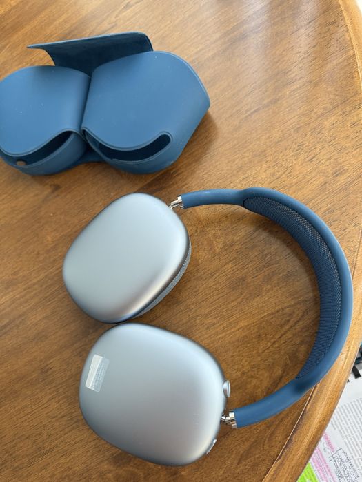 Apple AirPods Max-Sky Blue
