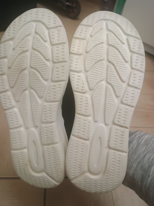 Маратонки 37 номер