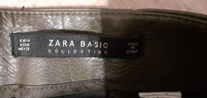 Дамска кожена пола.