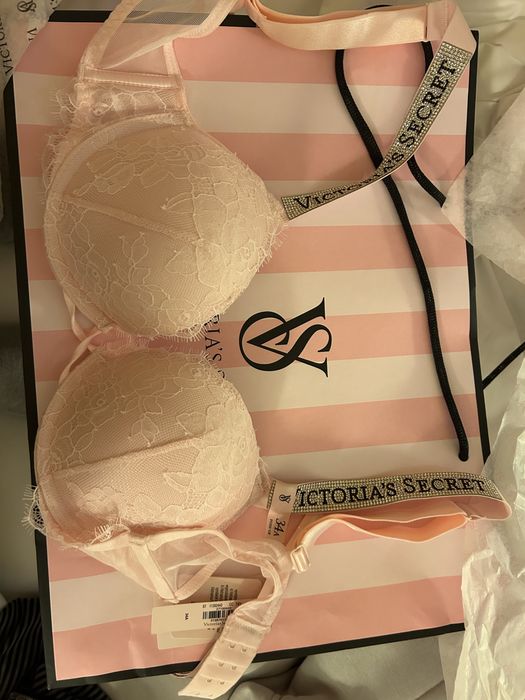 Victoria’s secret bra