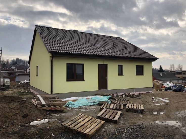 Vand case modulare pe structura metalica