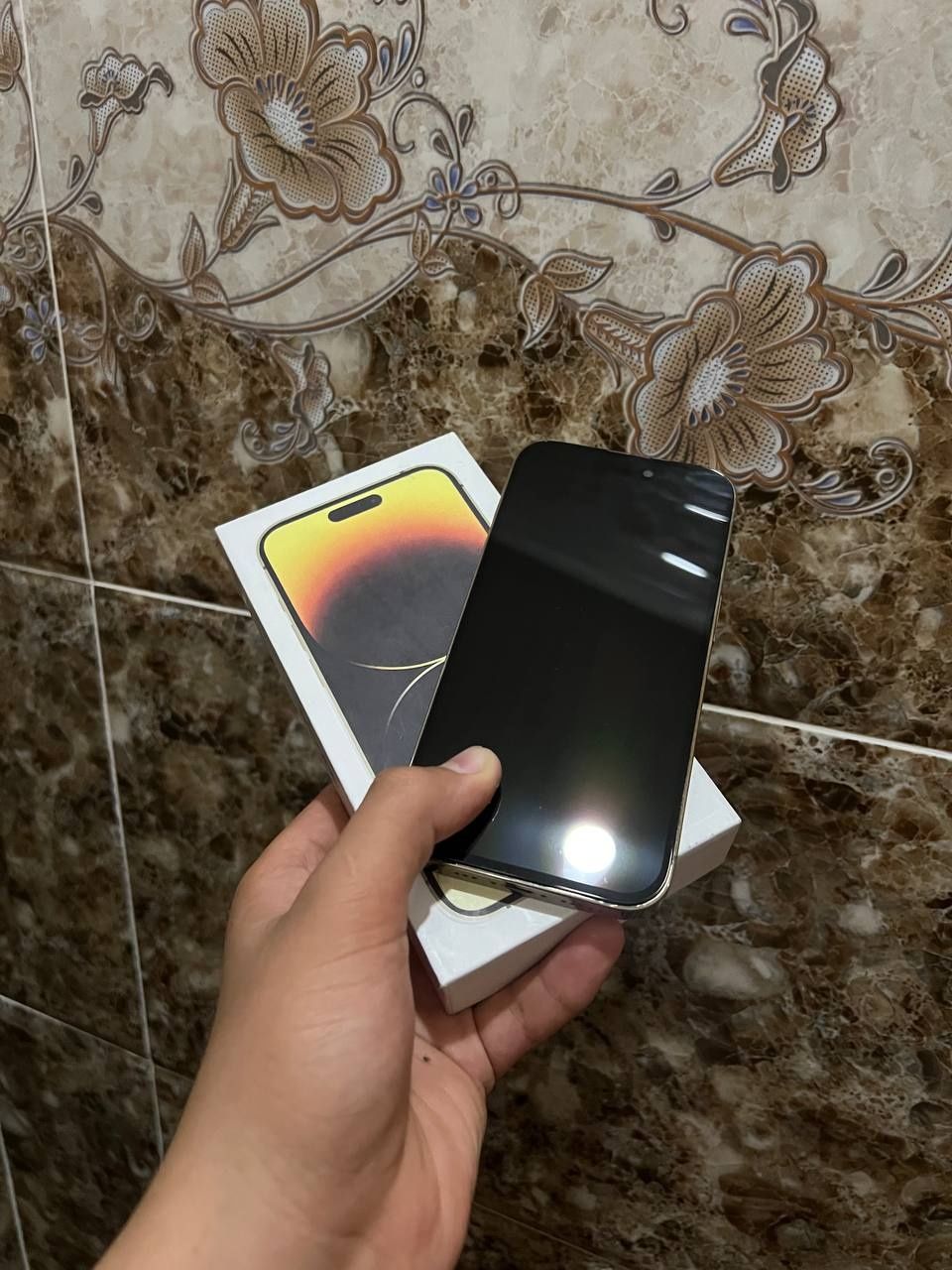 iPhone 14 pro yaxshi holata