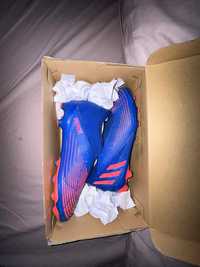 Crampoane adidas predator mărime 34