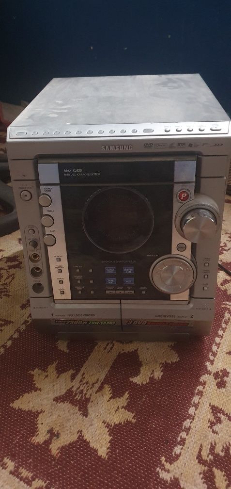 Samsung muzikalniy senter