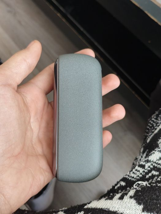 Iqos iluma pen aproape nou