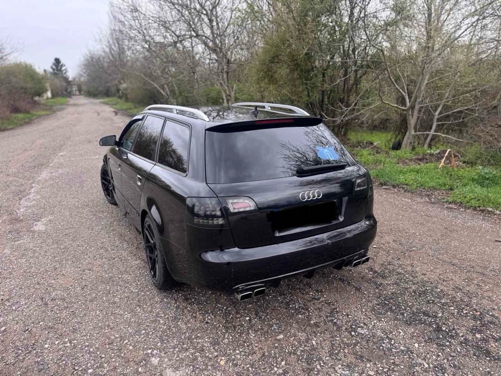 Audi A4 Avant S line