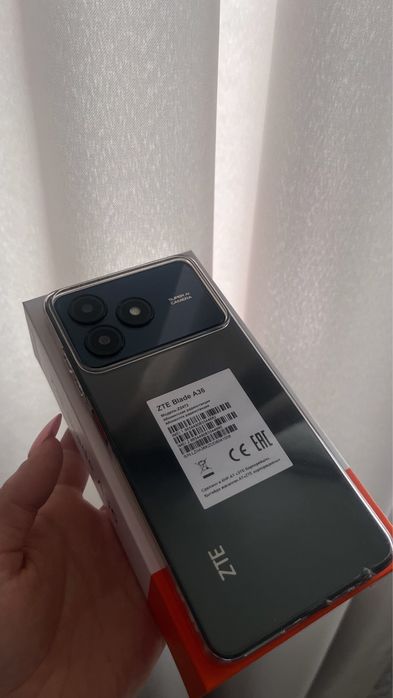 Продам новый телефон