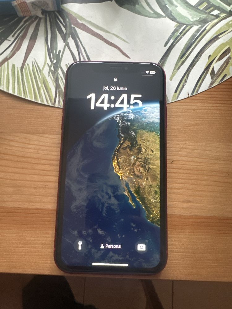 Iphone XR 128 gb  (red)