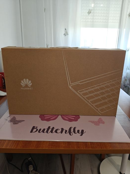 Laptop Huawei MateBook D 15 Geanta Cadou stare buna