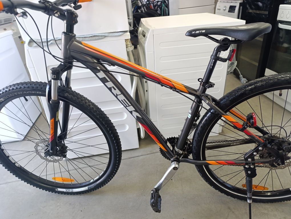 Планински велосипед TREK MARLIN 5 29цола