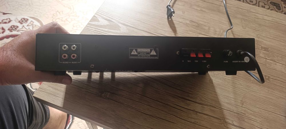 Usilitel ovoz kuchaytirgich