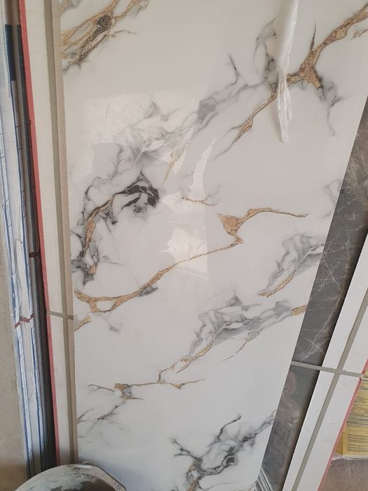 Продам керамогранит размер 120×60 новый