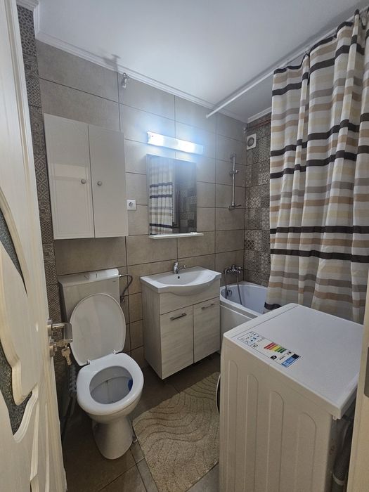 Închierez garsoniera zona Nord