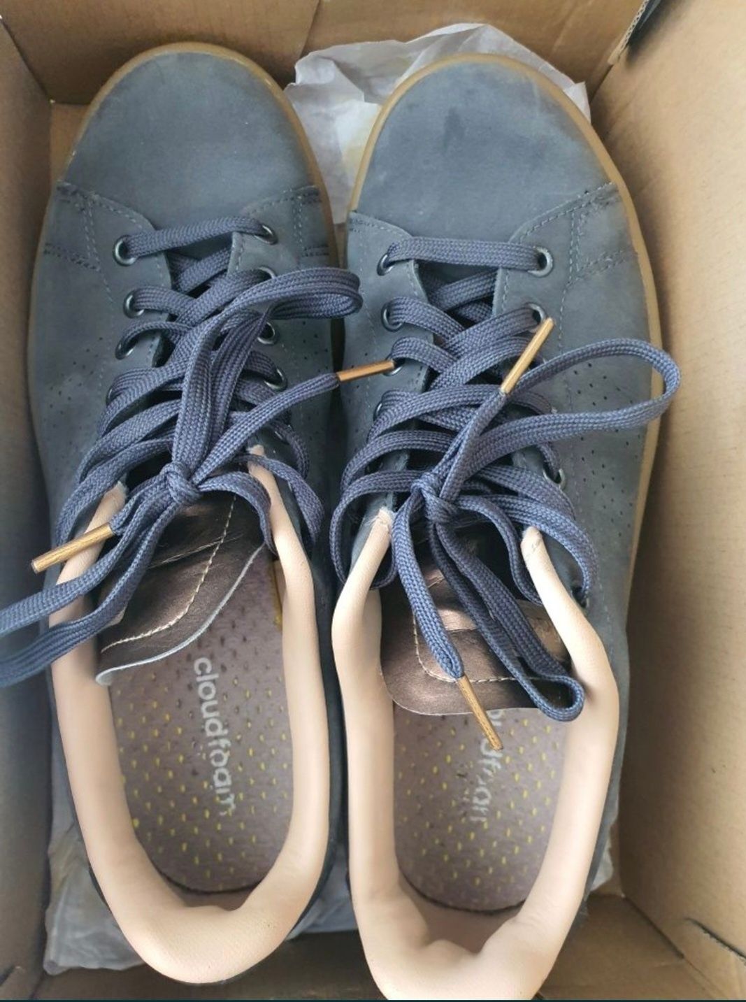 Adidas обувки номер 41