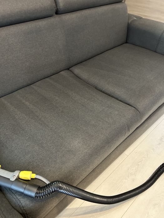 Curatare canapele la domiciliu