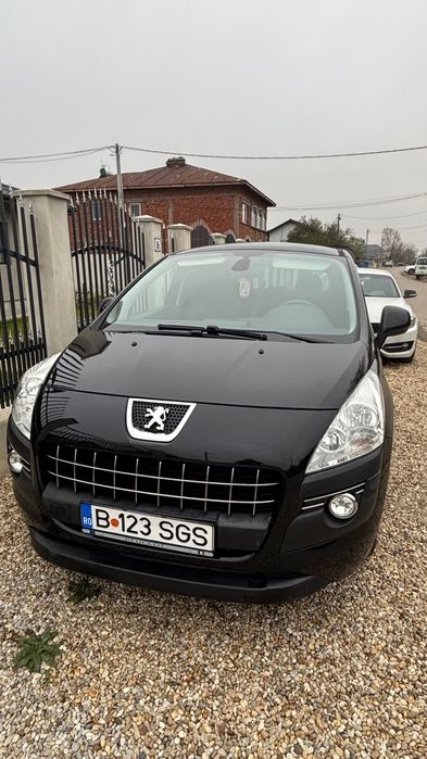 Vând Peugeot 3008