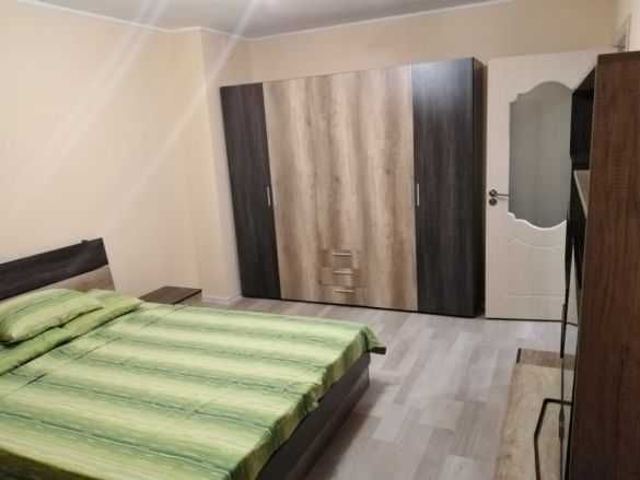 Дава се под наем Двустаен апартамент в Бургас, Изгрев - 60 кв.м за 225 € - Снимка #1